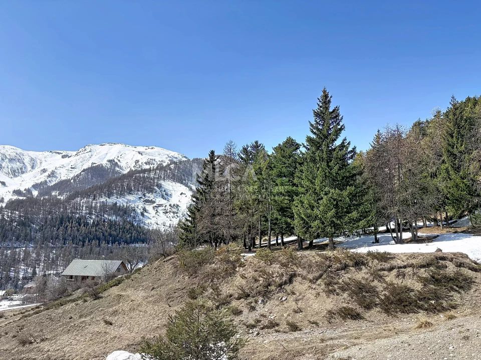 Trehytte i Saint-Étienne-de-Tinée, Alpes-Maritimes - bilde 1