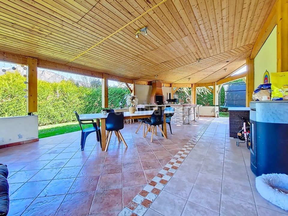 Villa i Marnaz, Haute-Savoie - foto 1