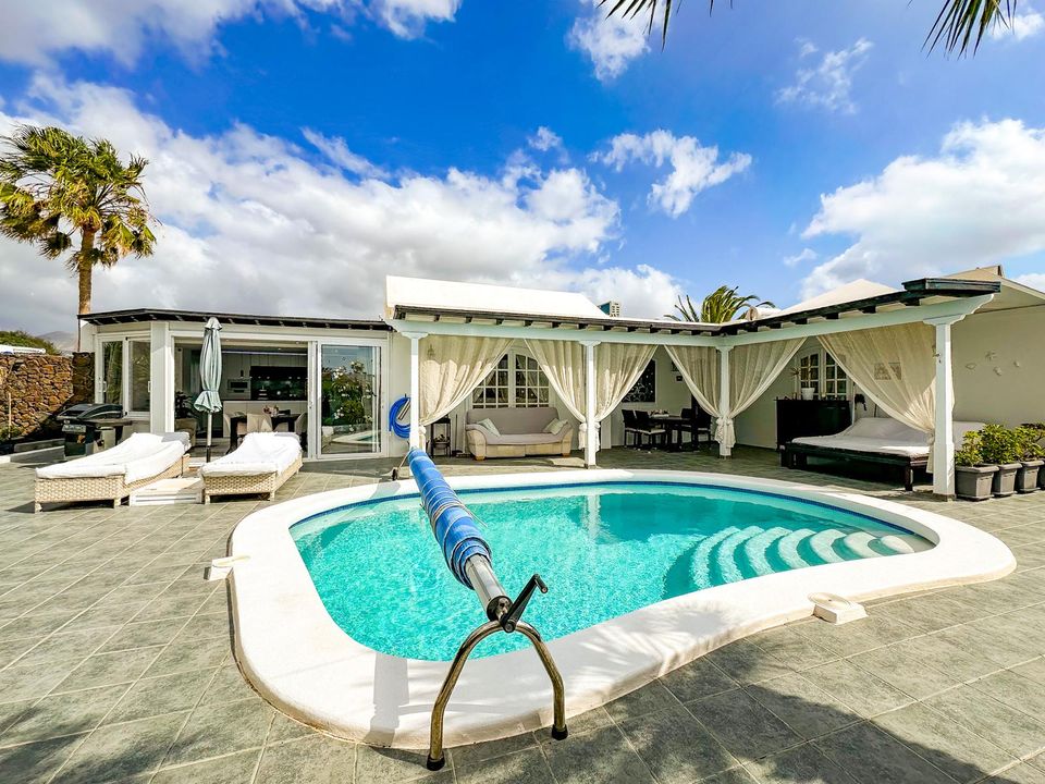 Villa i Puerto Del Carmen, Lanzarote - foto 1
