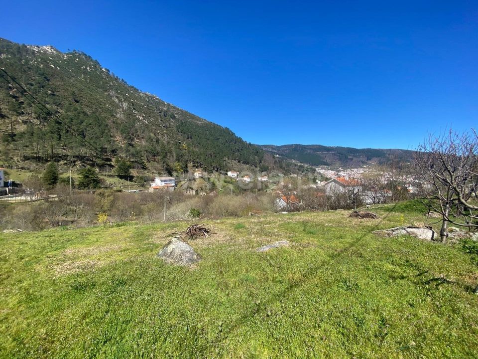 Helårsgrund i Manteigas, Guarda - foto 1