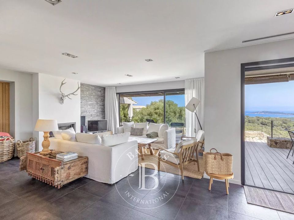 Villa i Sainte-Lucie de Porto-Vecchio, Corse-du-Sud - foto 4