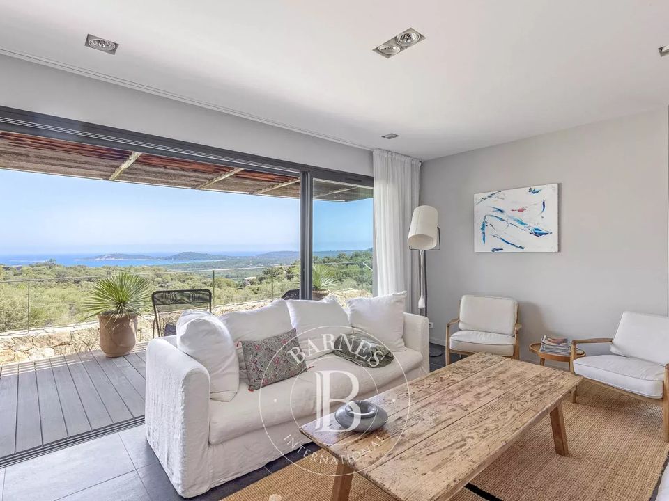 Villa i Sainte-Lucie de Porto-Vecchio, Corse-du-Sud - foto 3