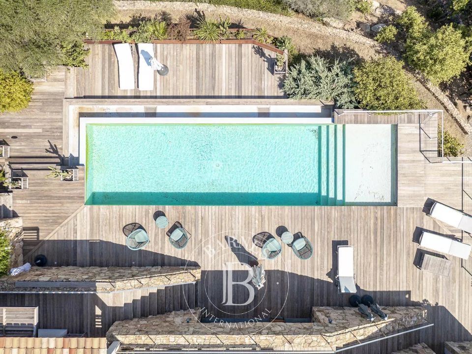 Villa i Sainte-Lucie de Porto-Vecchio, Corse-du-Sud - foto 1