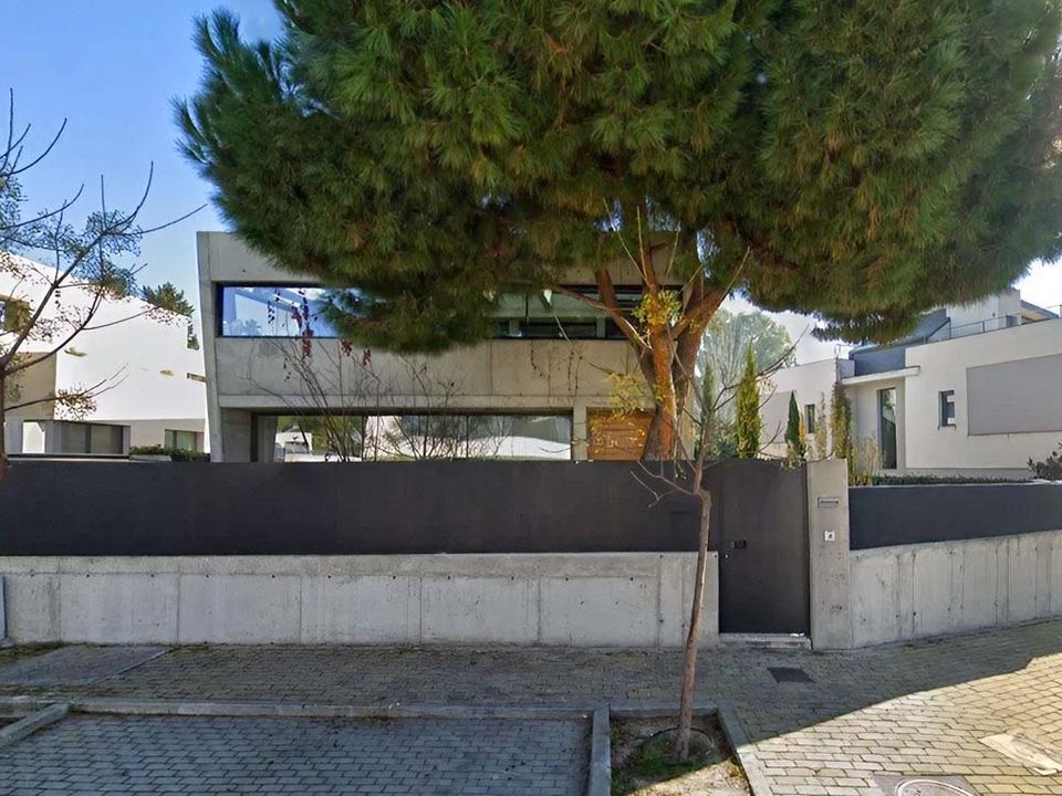 Villa i Pozuelo De Alarcon, Madrid - foto 1
