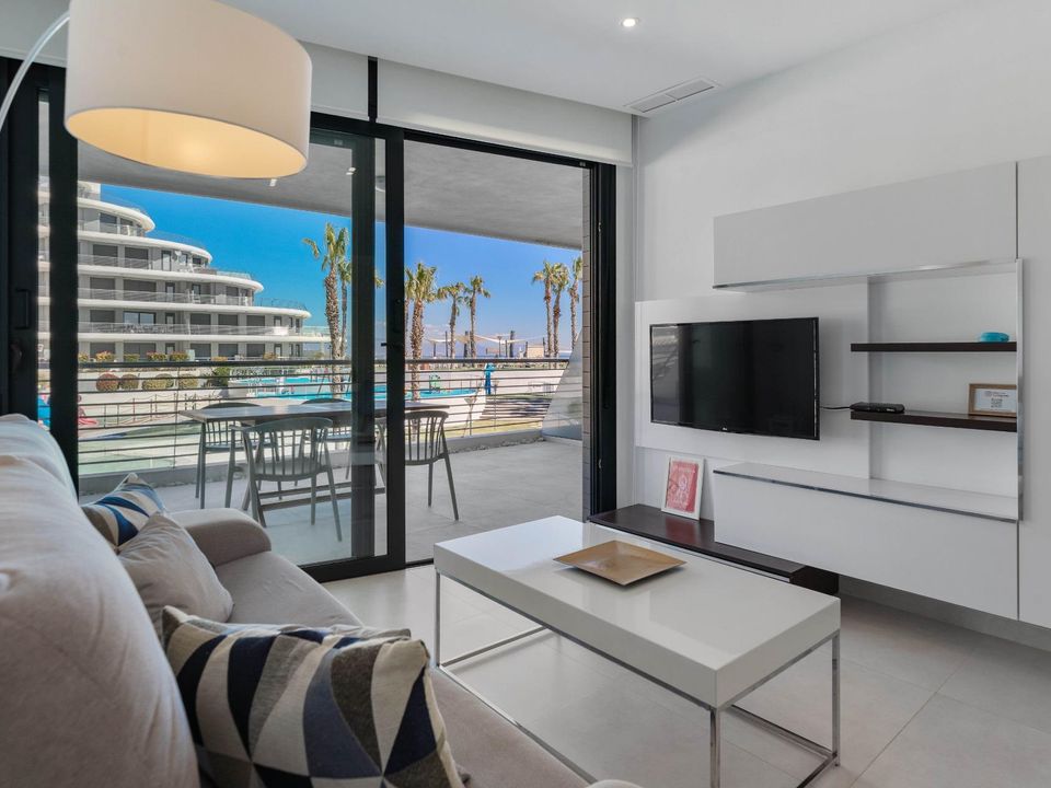 Lejlighed i Los Arenales Del Sol, Alicante - foto 4