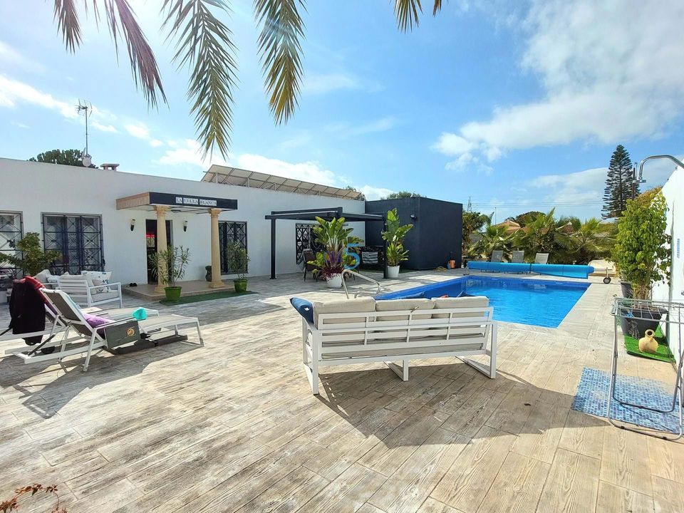 Villa i La Marina, Alicante - foto 1