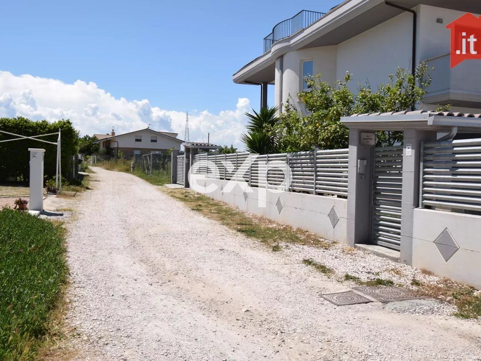 Helårsgrund i Vasto, Chieti - foto 5