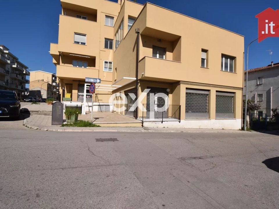 Erhvervsejendom i Vasto, Chieti - foto 3