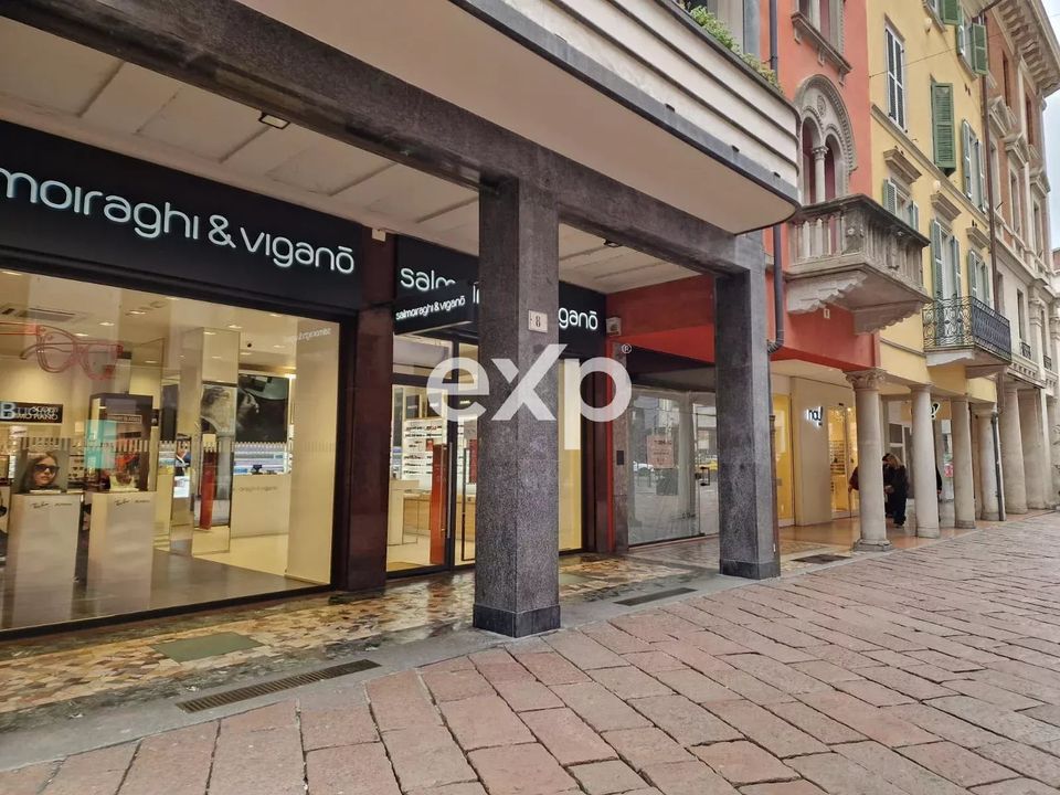Erhvervsejendom i Varese, Varese - foto 5