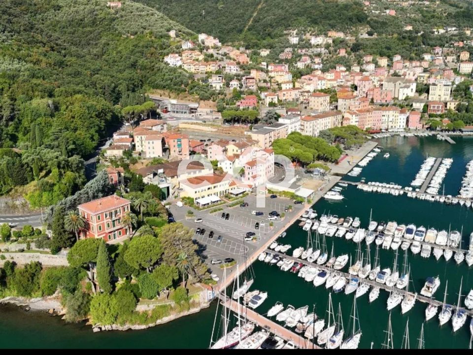Helårsgrund i Portovenere, La Spezia - foto 1