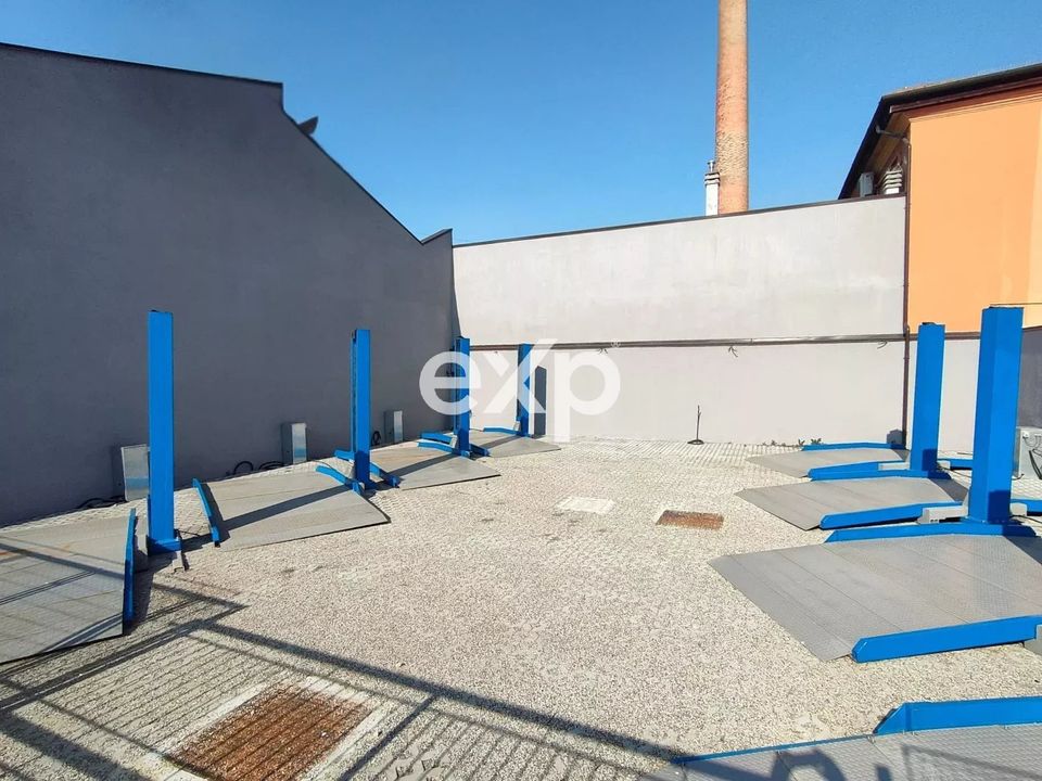 Garage i Bologna, Bologna - foto 1