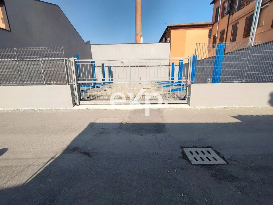 Garage i Bologna, Bologna - foto 2