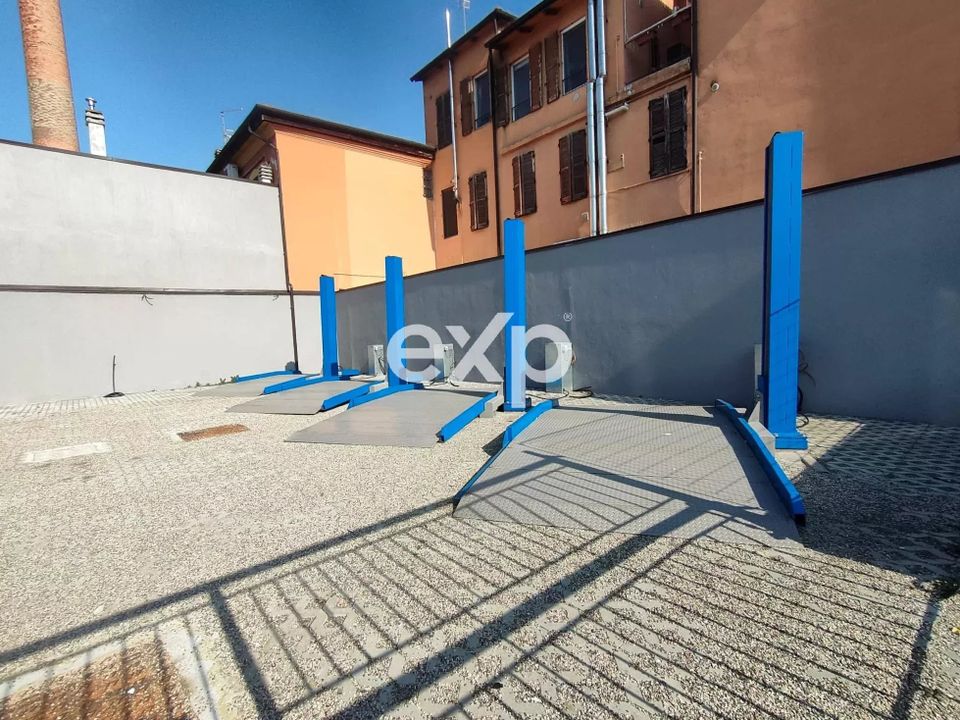Garage i Bologna, Bologna - foto 3