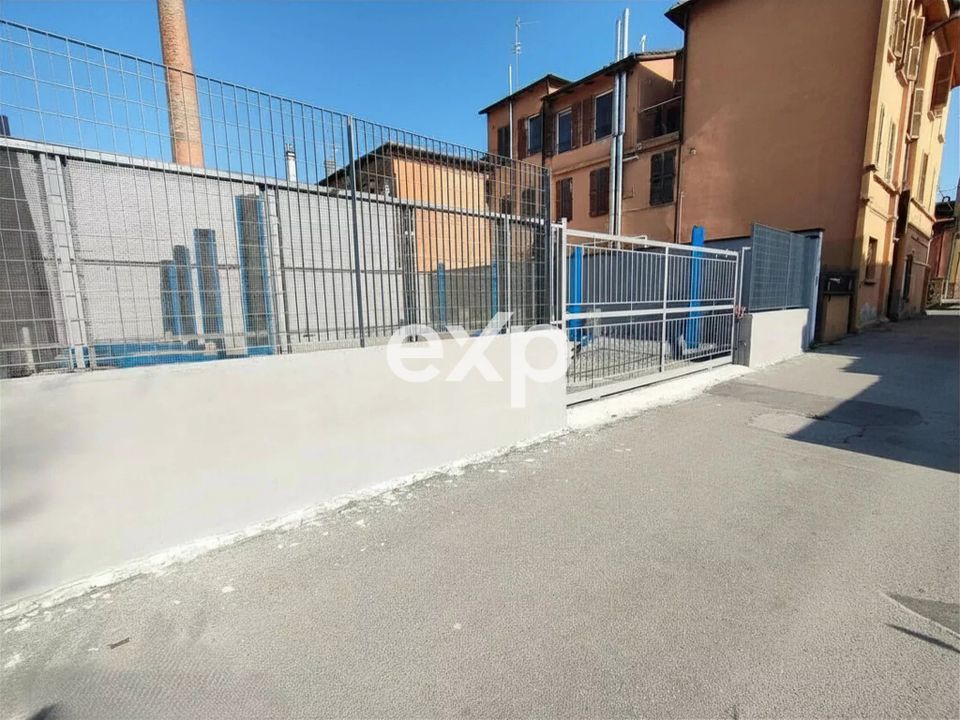 Garage i Bologna, Bologna - foto 5