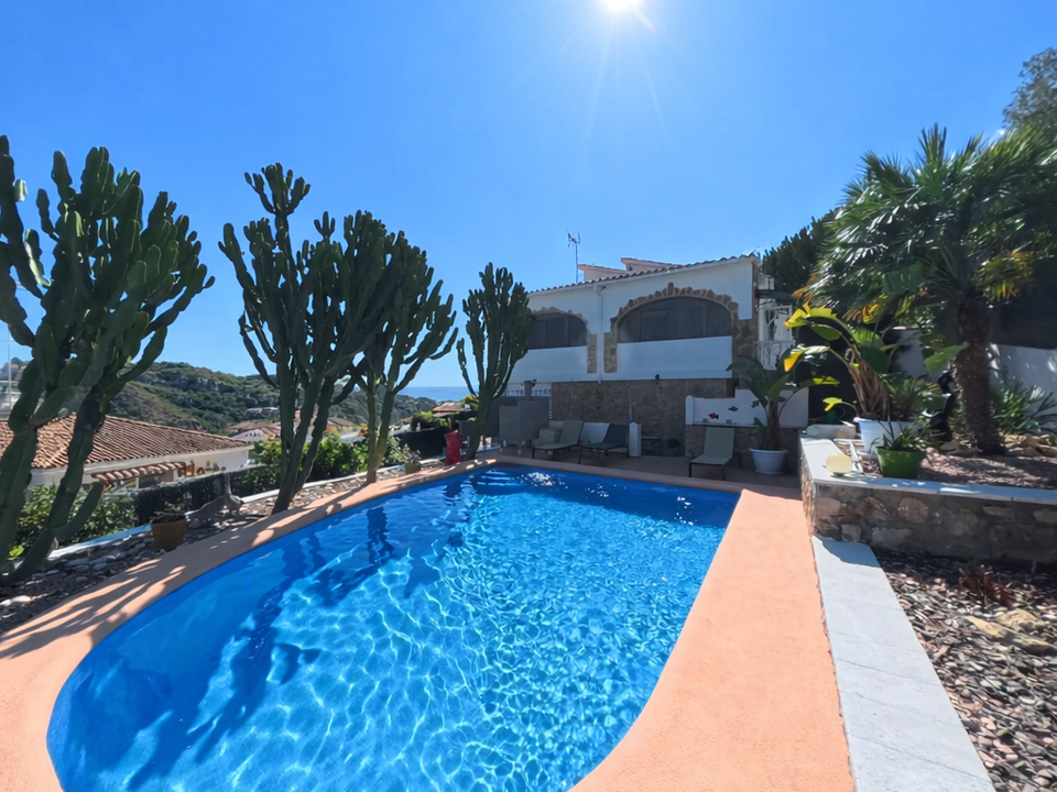 Villa i Denia, Alicante - foto 1
