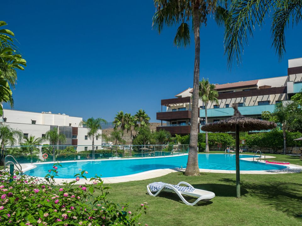 Lejlighed i Benahavis, Malaga - foto 2
