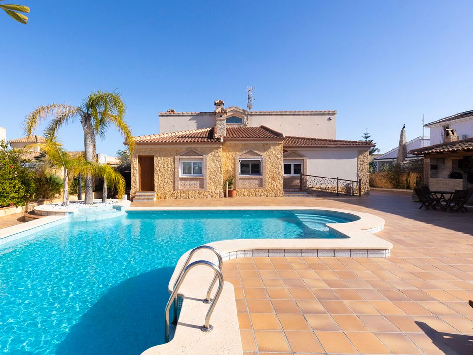 Villa i Torrevieja, Alicante - foto 1