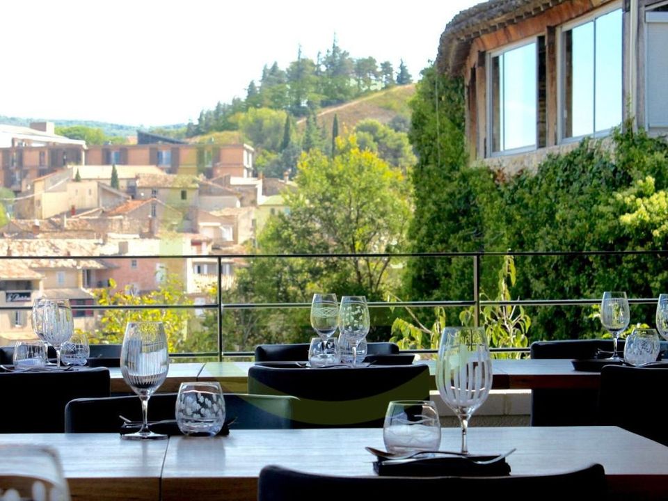 Erhvervsejendom i Vaison-la-Romaine, Vaucluse - foto 1