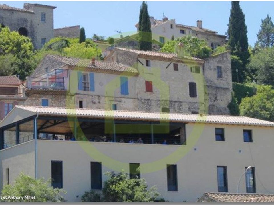 Erhvervsejendom i Vaison-la-Romaine, Vaucluse - foto 4
