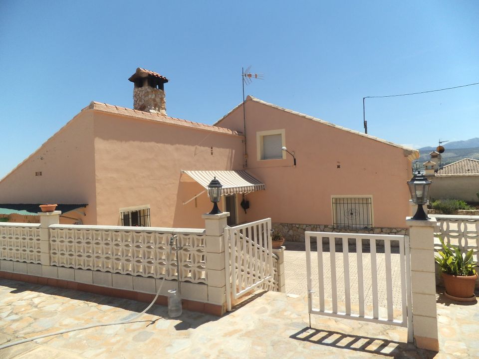 Villa i Ontinyent, Valencia - foto 1
