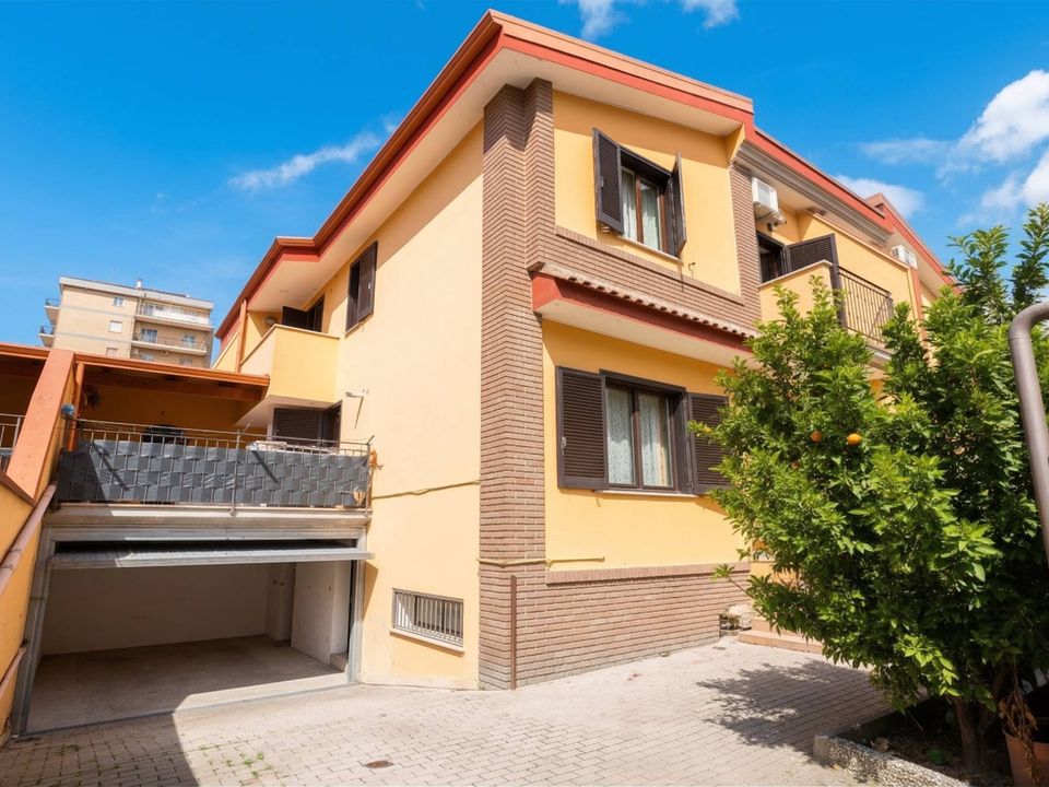 Rækkehus i Orta di Atella, Caserta - foto 2