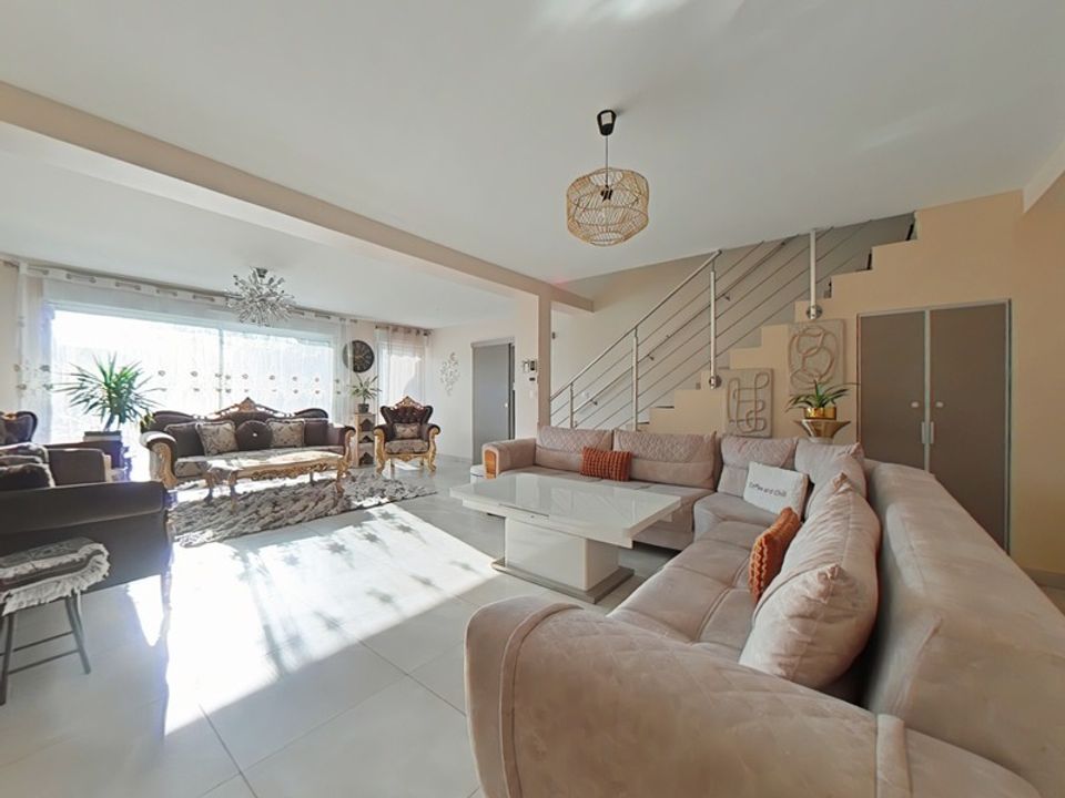 Bungalow i Hettange-Grande, Moselle - foto 1