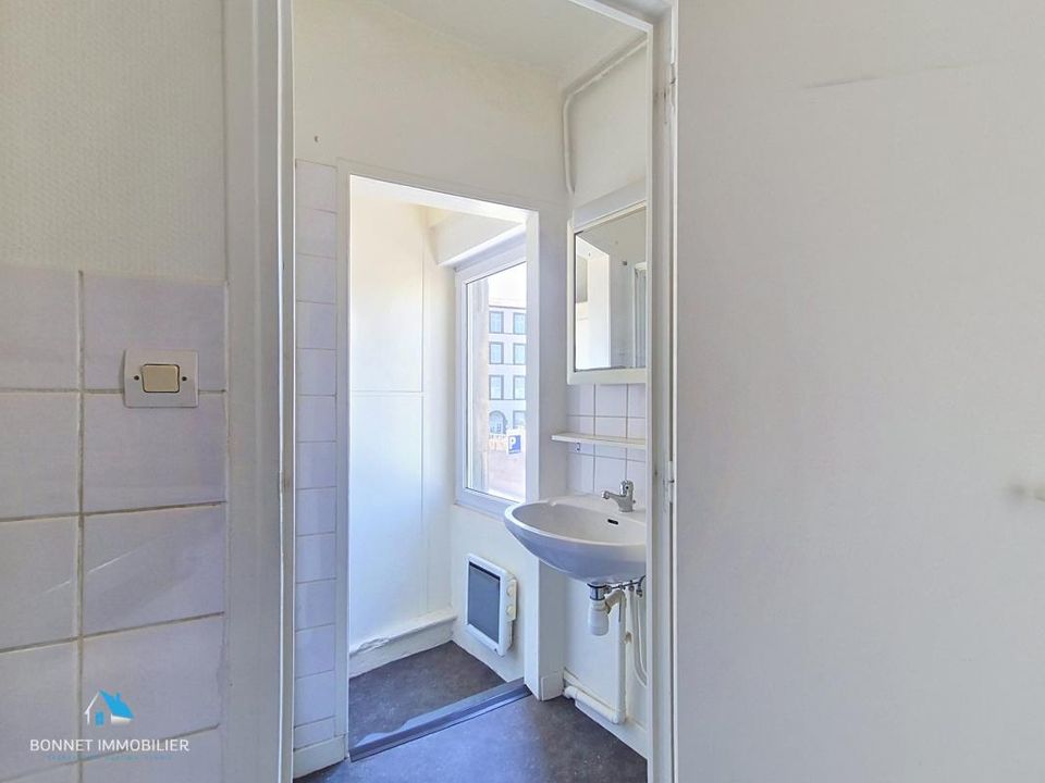 Apartment in Clermont-Ferrand, Puy-de-Dome - photo 5