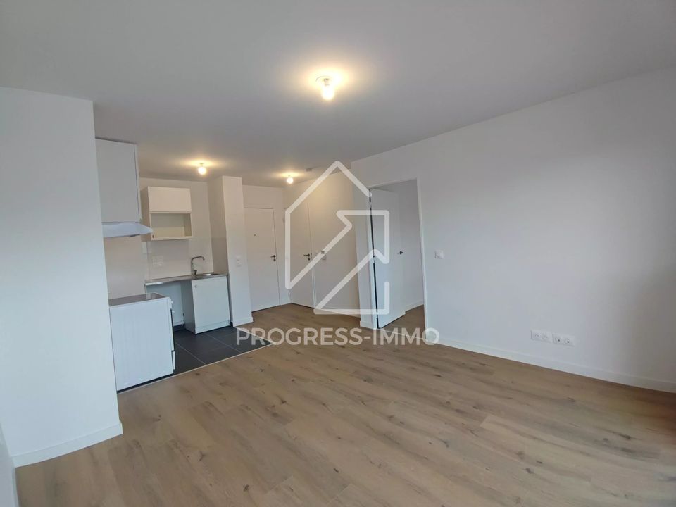 Lejlighed i Neuilly-Plaisance, Seine-Saint-Denis - foto 4