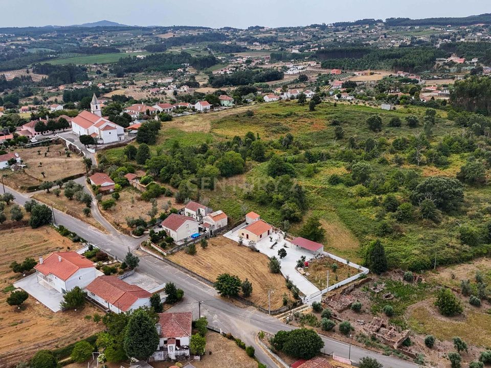 Helårsgrund i Ferreira do Zezere, Santarem - foto 2