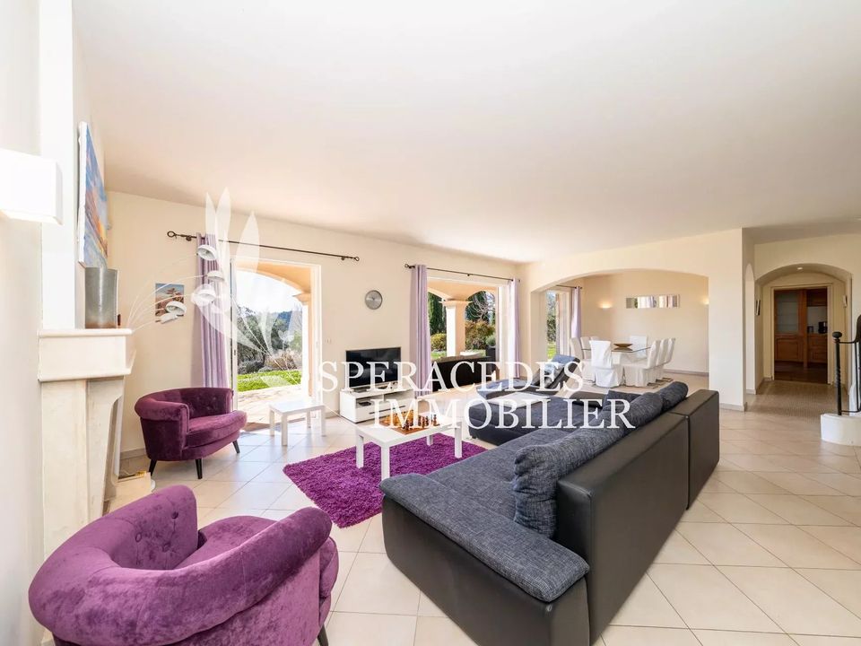Villa i Tourrettes-sur-Loup, Alpes-Maritimes - foto 5