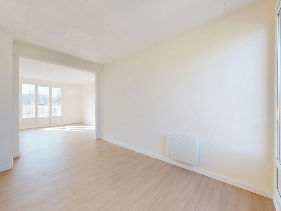 Lejlighed i Clichy-sous-Bois, Seine-Saint-Denis - foto 2