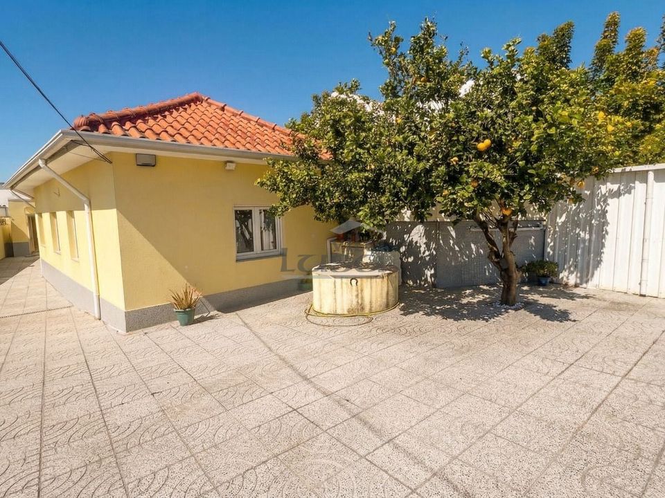 Byhus i Espinho, Aveiro - foto 1