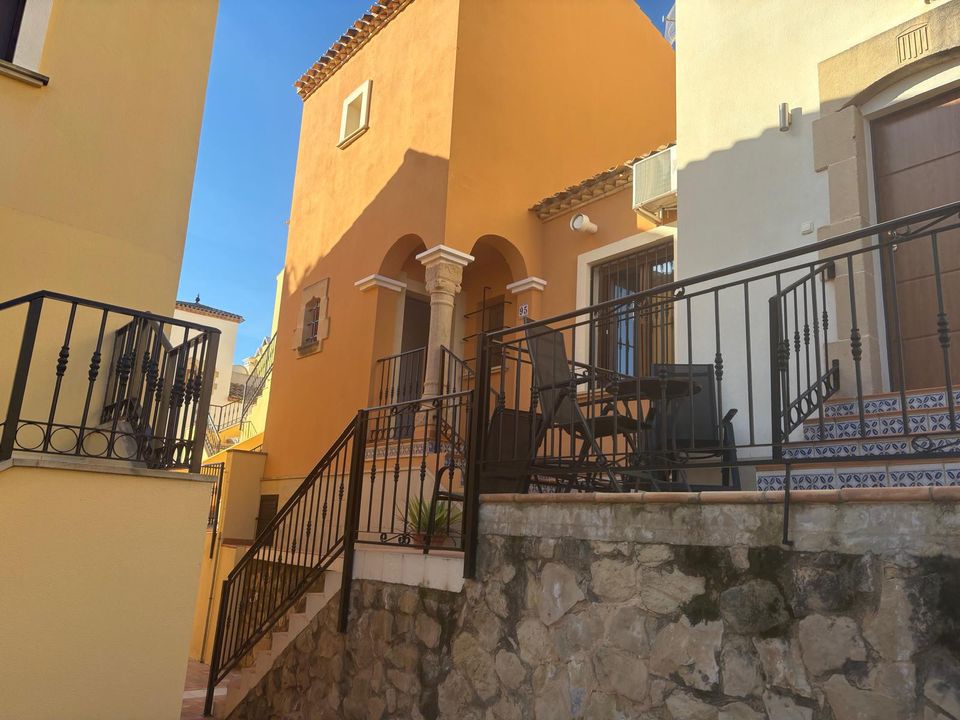 Rekkehus i Algorfa, Alicante - bilde 2