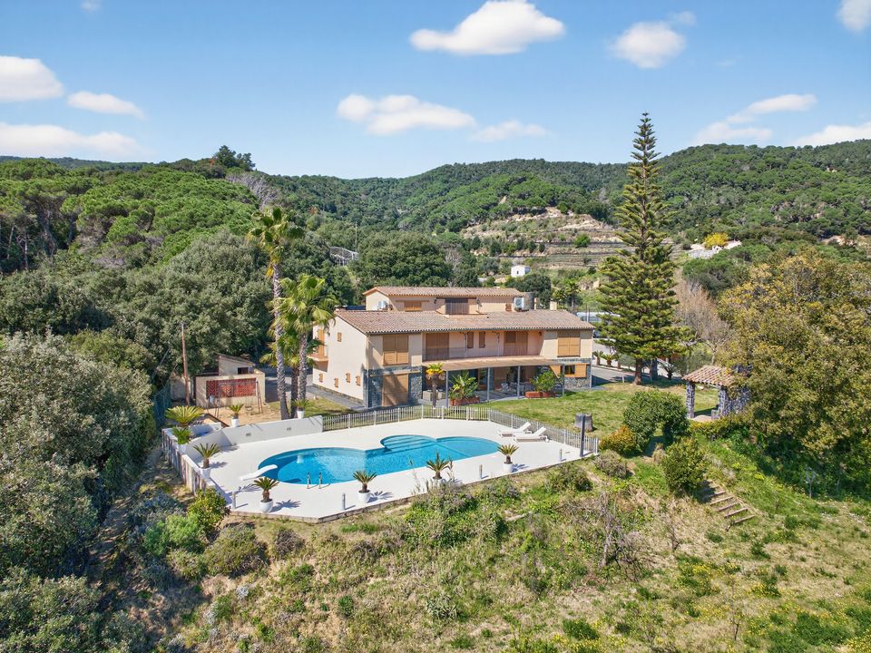 Villa in Arenys De Munt, Barcelona - foto 1