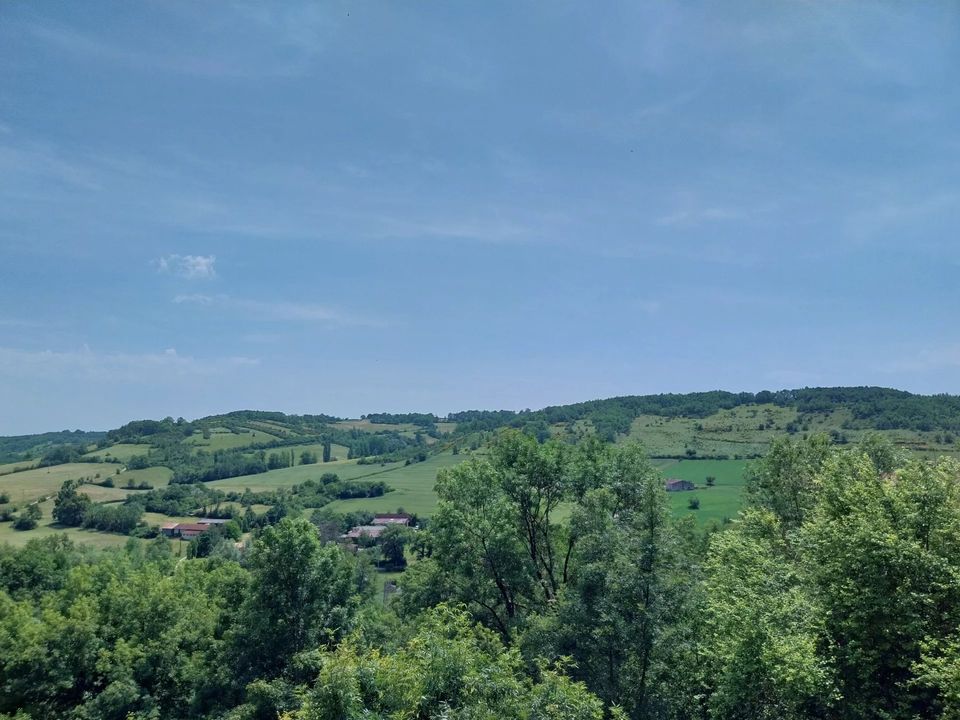 Hus i byn i Cordes-sur-Ciel, Tarn - foto 2