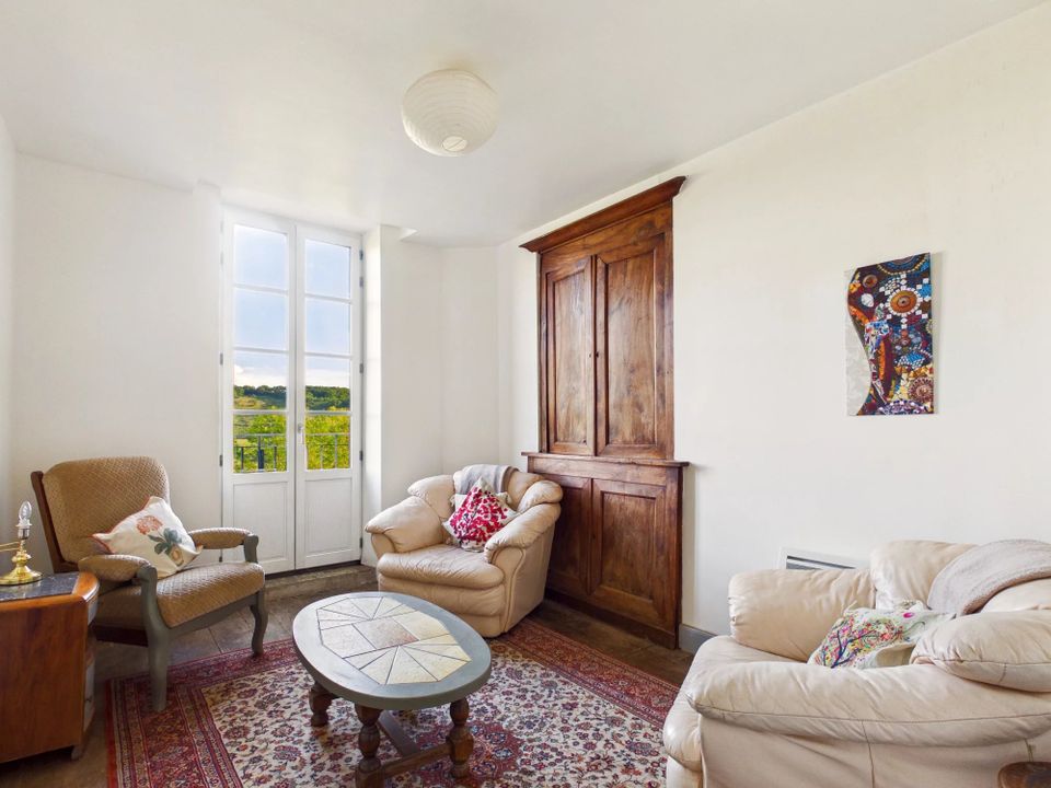 Hus i byn i Cordes-sur-Ciel, Tarn - foto 5
