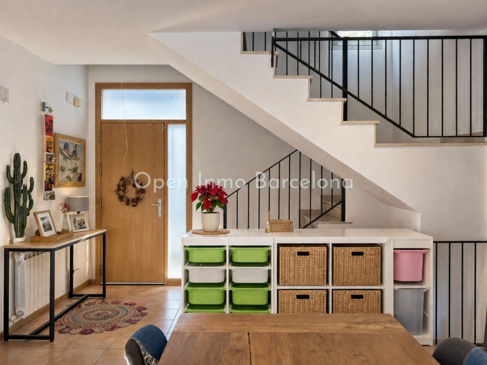 Villa i Canyelles, Barcelona - bilde 2