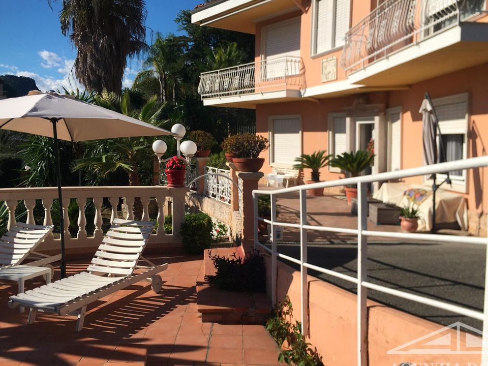 Villa i Bordighera, Imperia - foto 3