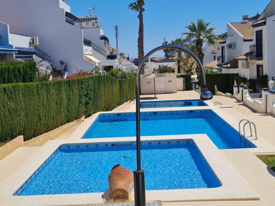 Bungalow i Orihuela Costa, Alicante - foto 2