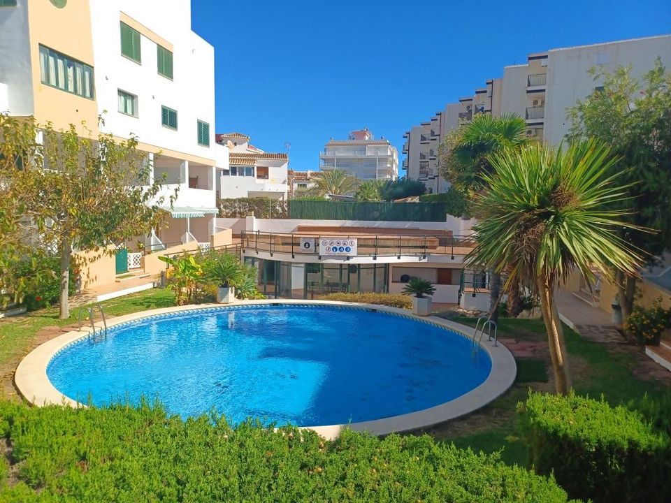 Bungalow in Javea, Alicante - photo 1