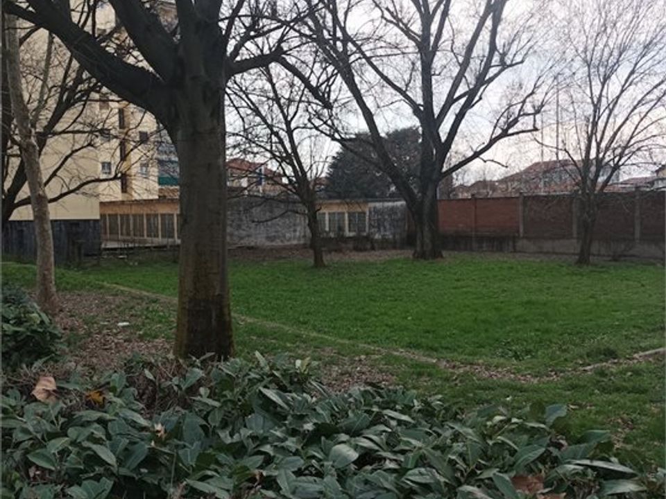 Helårsgrund i Nichelino, Turin - foto 1