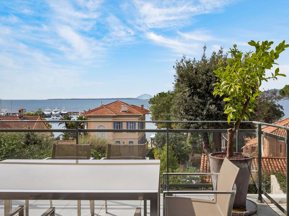 Lejlighed i Antibes, Alpes-Maritimes - foto 1