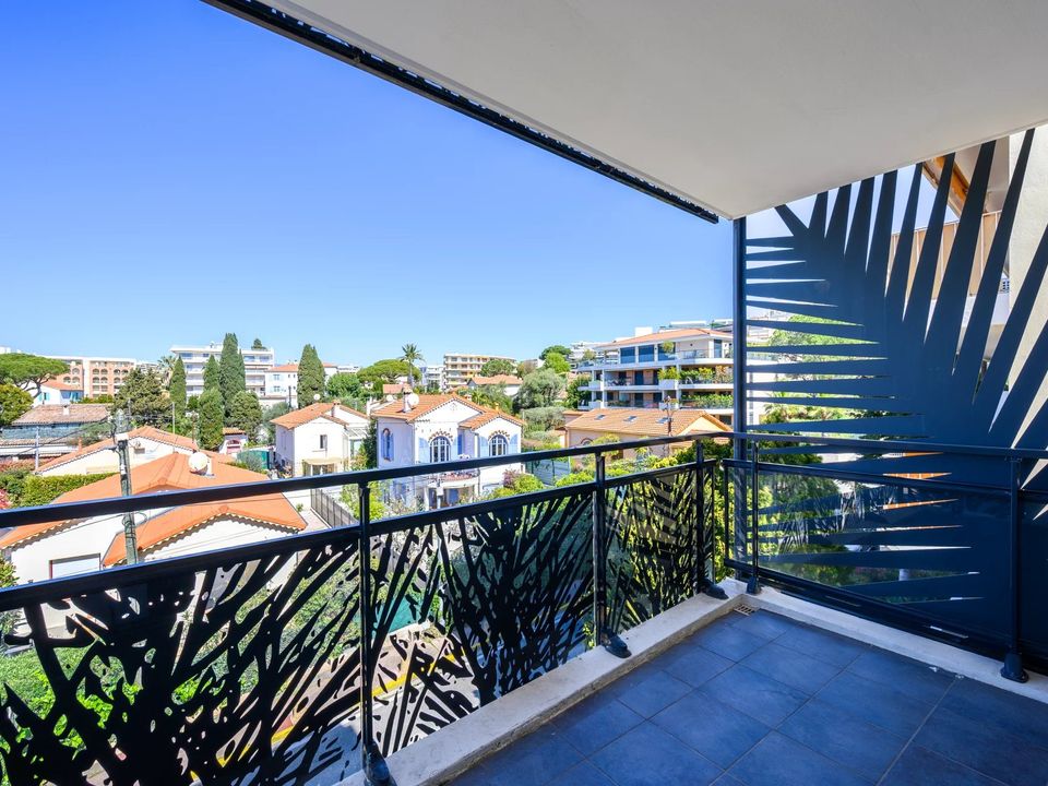 Lejlighed i Juan-les-Pins, Alpes-Maritimes - foto 2