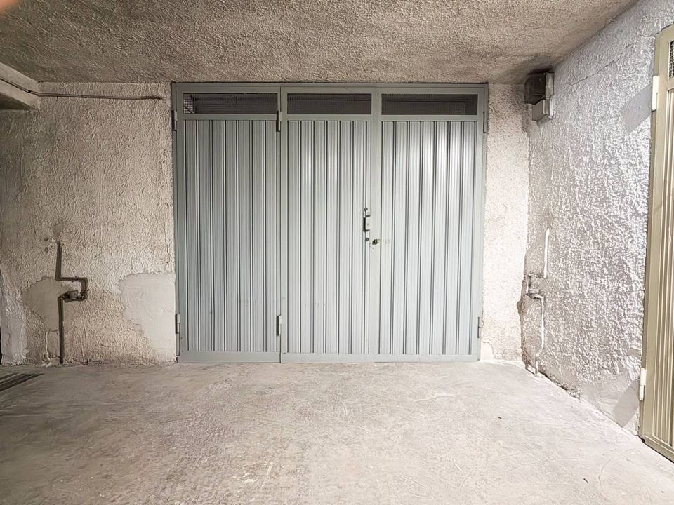 Parkeringsplass i Manfredonia, Foggia - bilde 3