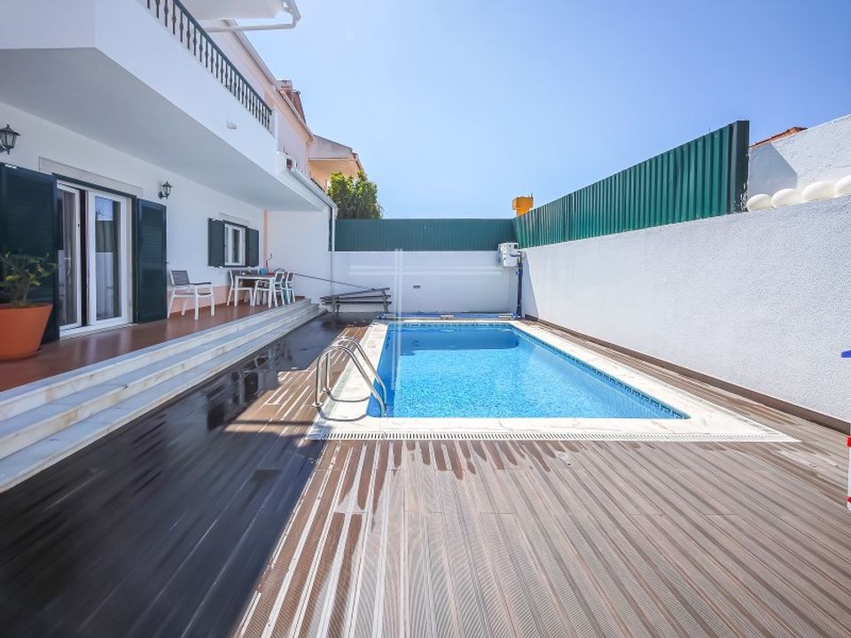Byhus i Sao Domingos de Rana, Lisbon - foto 1