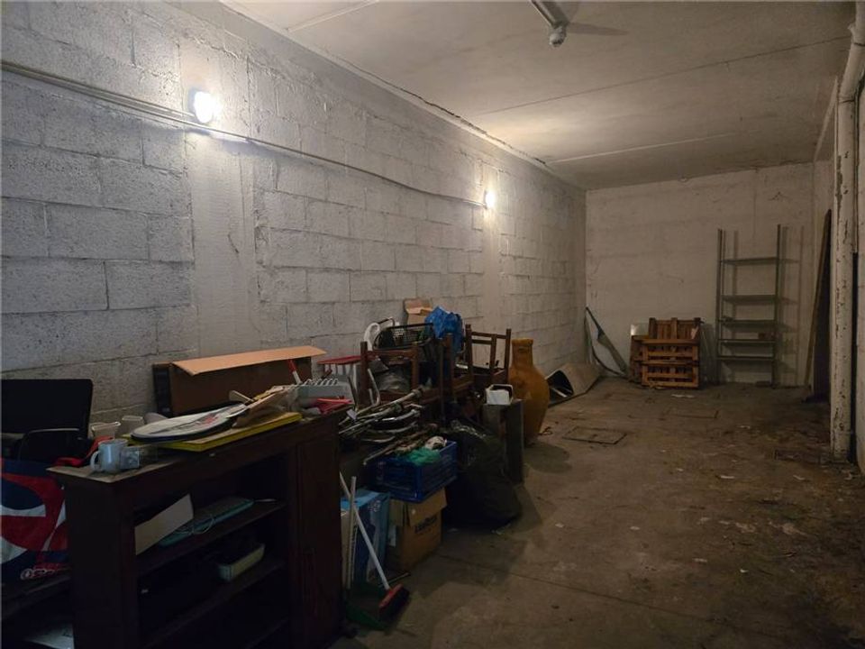 Garage i Rome, Rome - foto 4