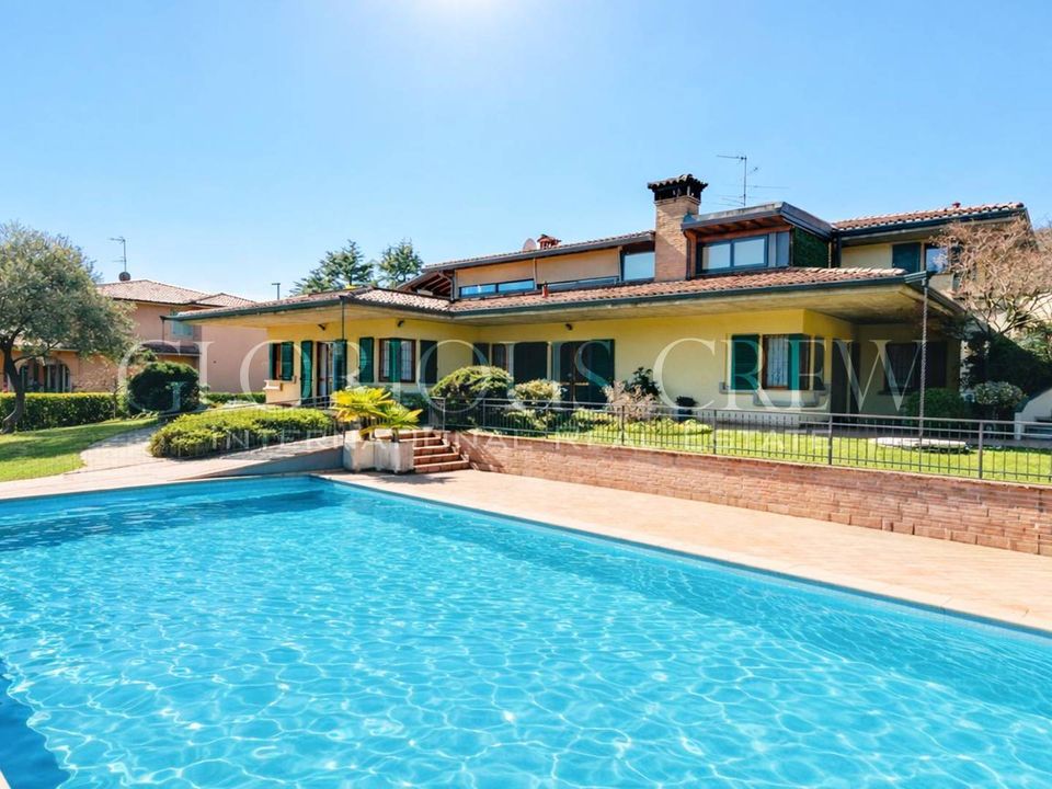 Villa i Provaglio d'Iseo, Brescia - foto 1
