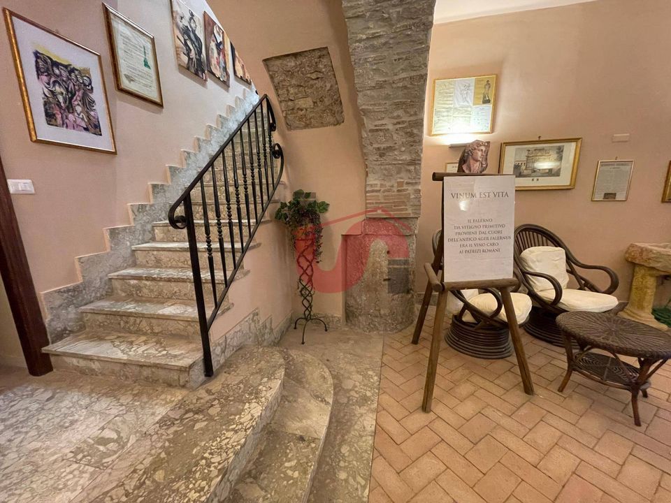 Erhvervsejendom i Benevento, Benevento - foto 4