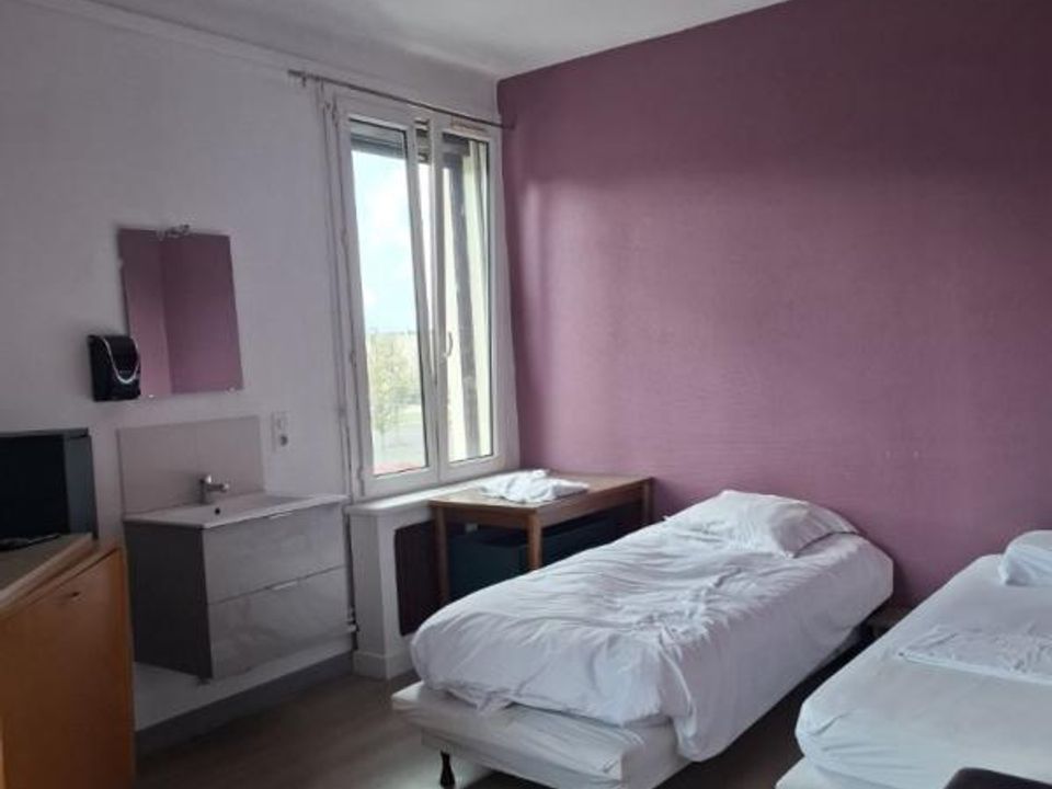 Erhvervsejendom i Reims, Marne - foto 4