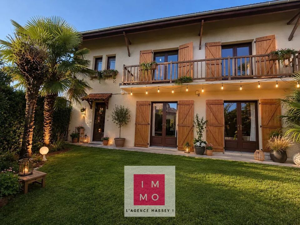 Villa i Tarbes, Hautes-Pyrenees - foto 1